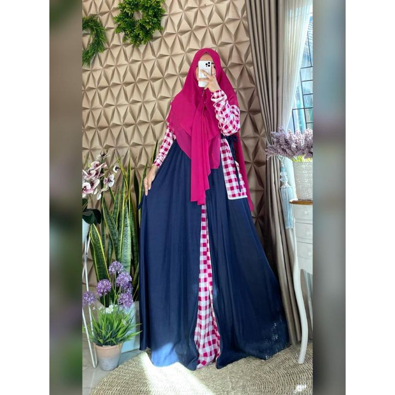 Aira Dress By Hareem Syar'i