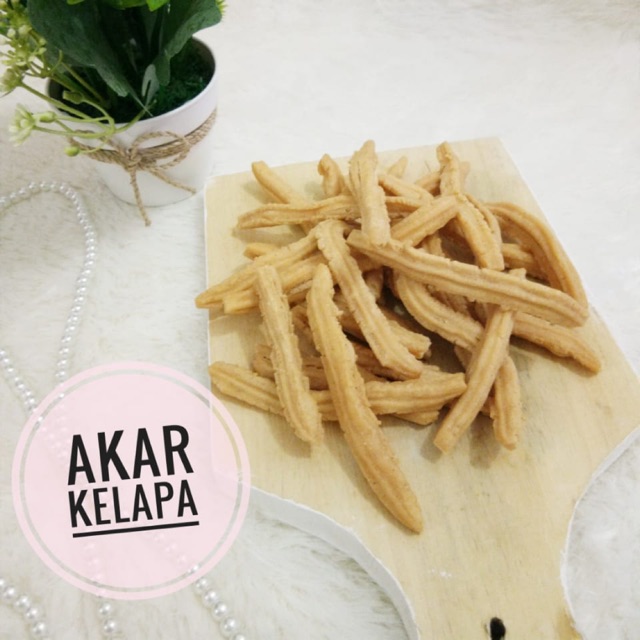 

Snack / kue akar kelapa