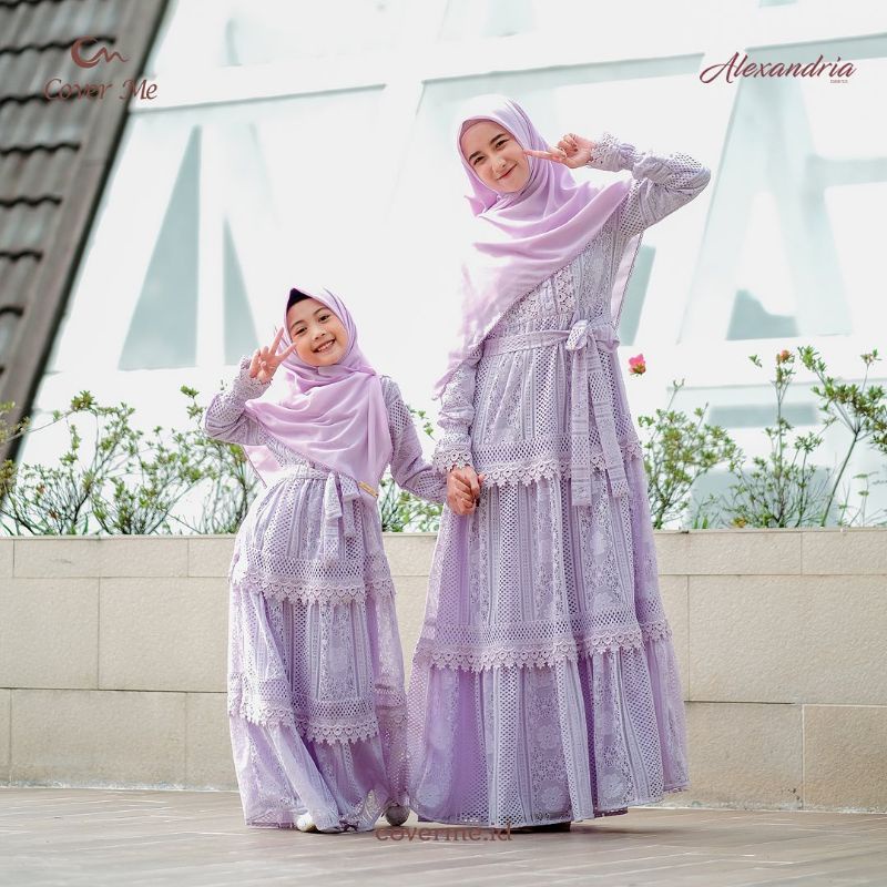 (READY STOCK) ALEXANDRIA DRESS BY COVER ME LILAC SIZE S