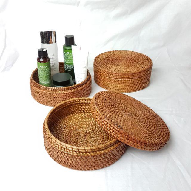 Kotak Penyimpanan / Storage Box / Kotak Serbaguna / Organizer / Rak Kosmetik / Keranjang Kosmetik