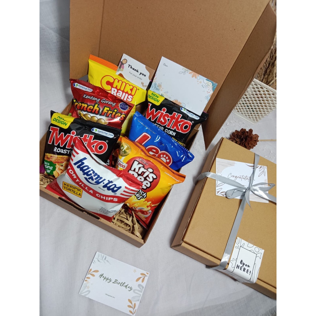 

Hampers Snack Paket Murah