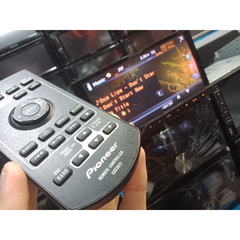 Head unit Pioneer AVH-P4350DVD