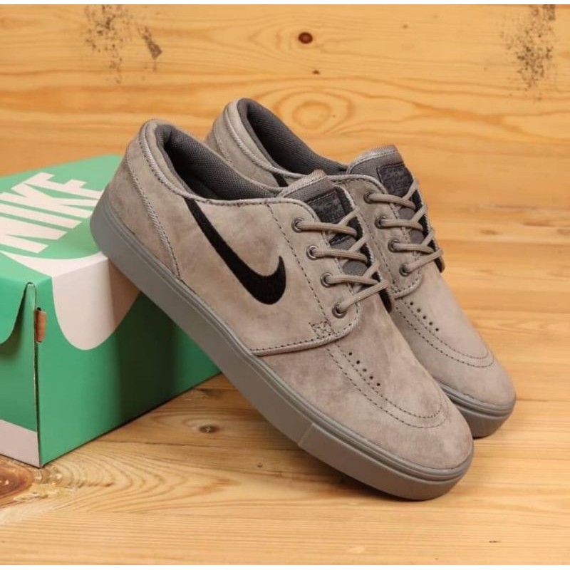 Nike SB Stefan Janoski