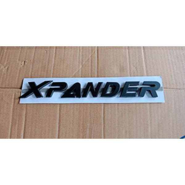 Emblem XPANDER Kap Mesin Blacktivo