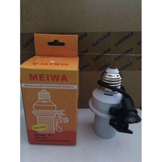 Photosensor / fitting sensor meiwa / fitting otomatis / dudukan lampu