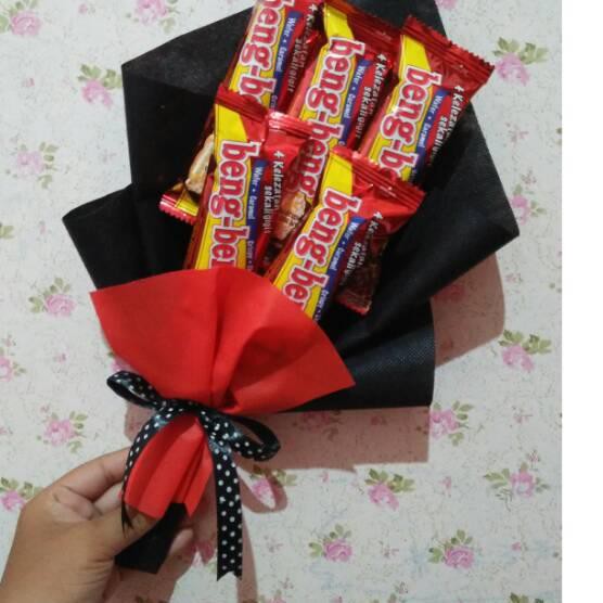 

>mnb34!! (READY) BUCKET SNACK / Bucket Makanan / Beng-Beng / Kado Wisuda Terlaris