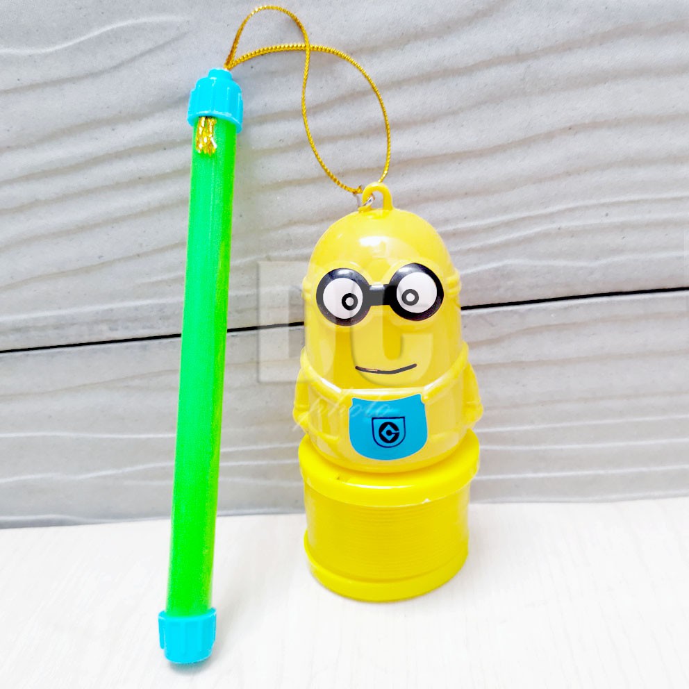 Cool Lantern Karakter Angri Bird Doraemon Minion Hello Kitty Mainan Boneka Per Tarik Bisa Nyala