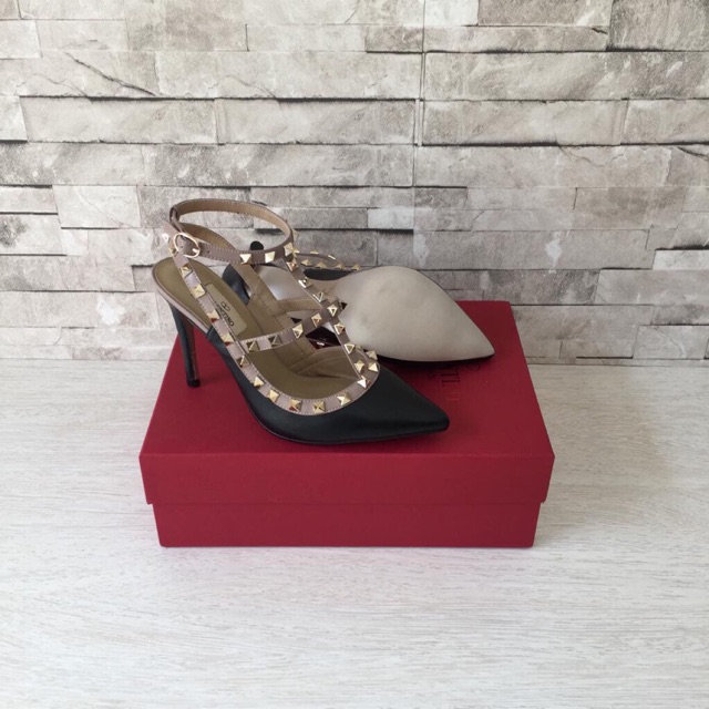 Valentino Rockstud Black