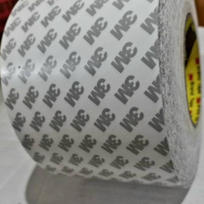 

Dobel tape 3M 9075i 72 mm x 50 meter double tape tissu