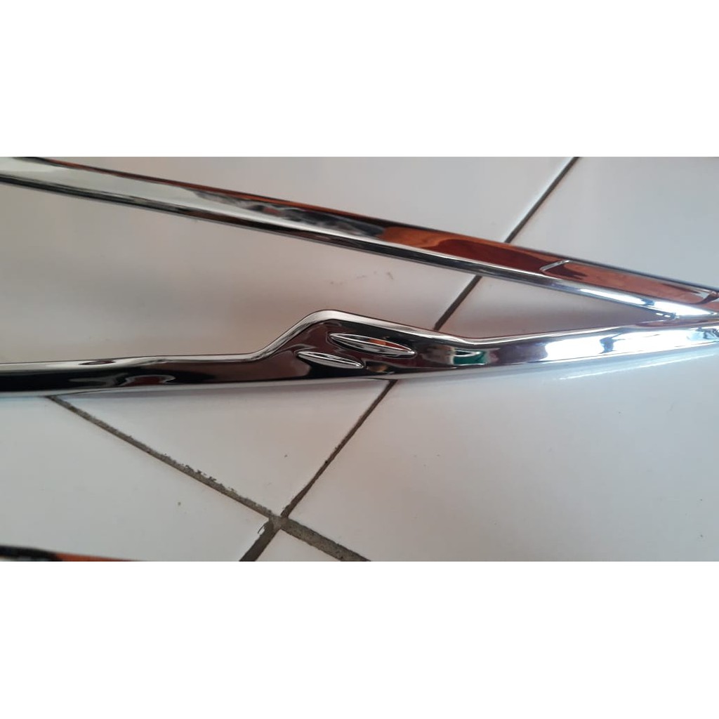 Paket Garnish Depan Belakang All New Fortuner 2020 Chrome