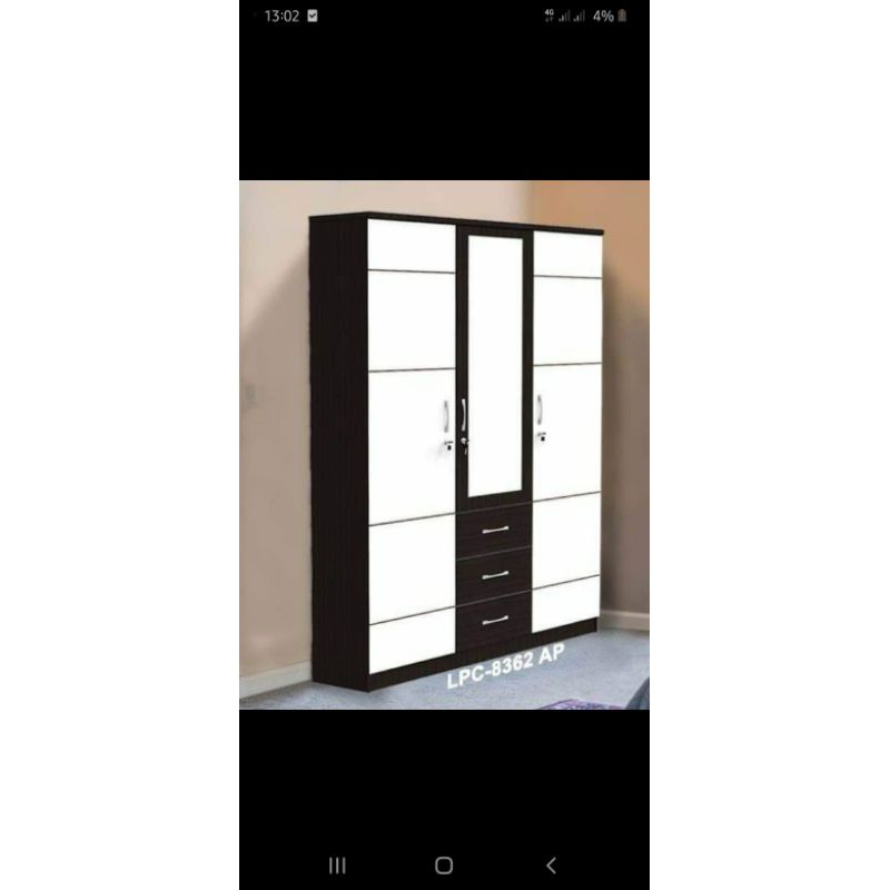 lemari pakaian 3 pintu bahan partikel