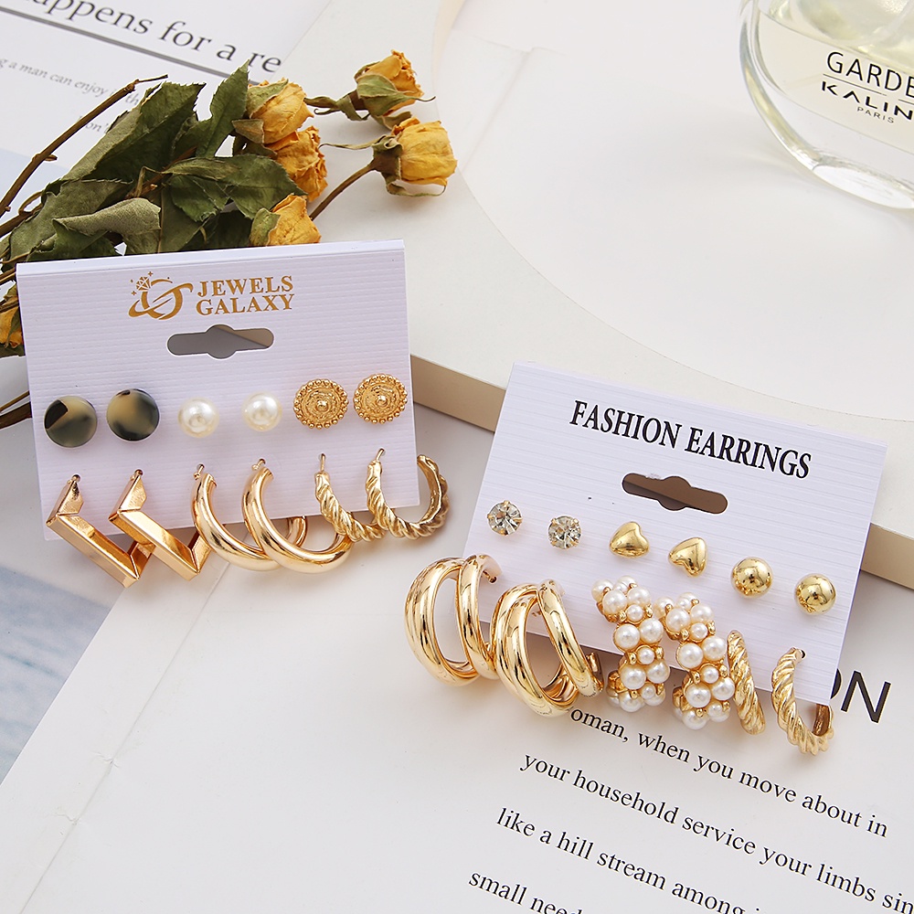 YEEZII 12 Pcs / Set Anting Stud Berlian Mutiara Bentuk Hati Warna Emas Untuk Aksesoris Perhiasan Wanita