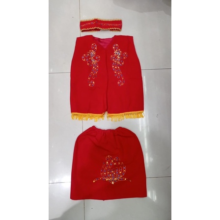 Baju adat anak dayak/baju dayak anak