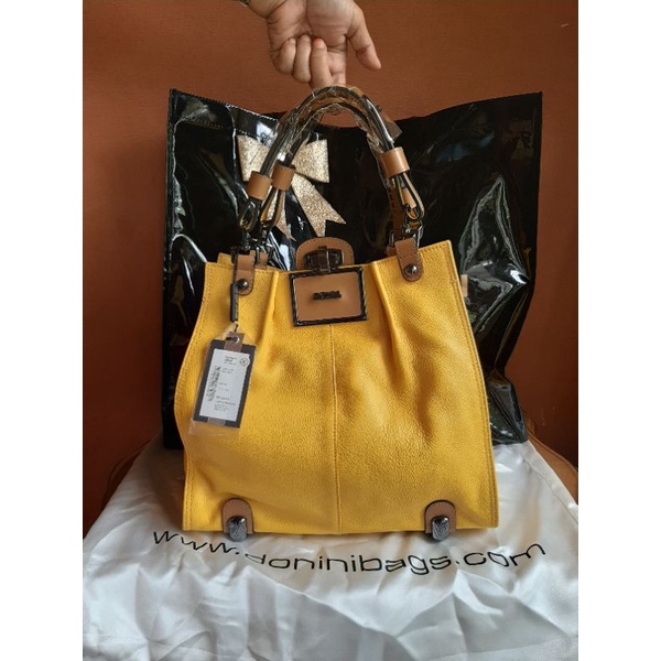 (SOLD) PRELOVED TAS DONINI FANTONA ORI