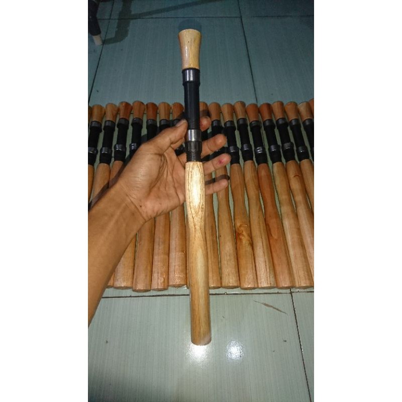 Gagang joran spining