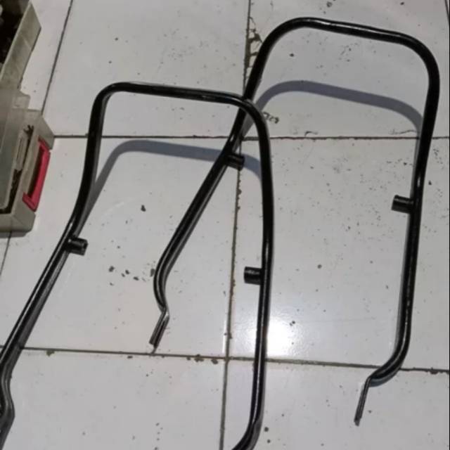 Behel begel suzuki rc 100 bravo