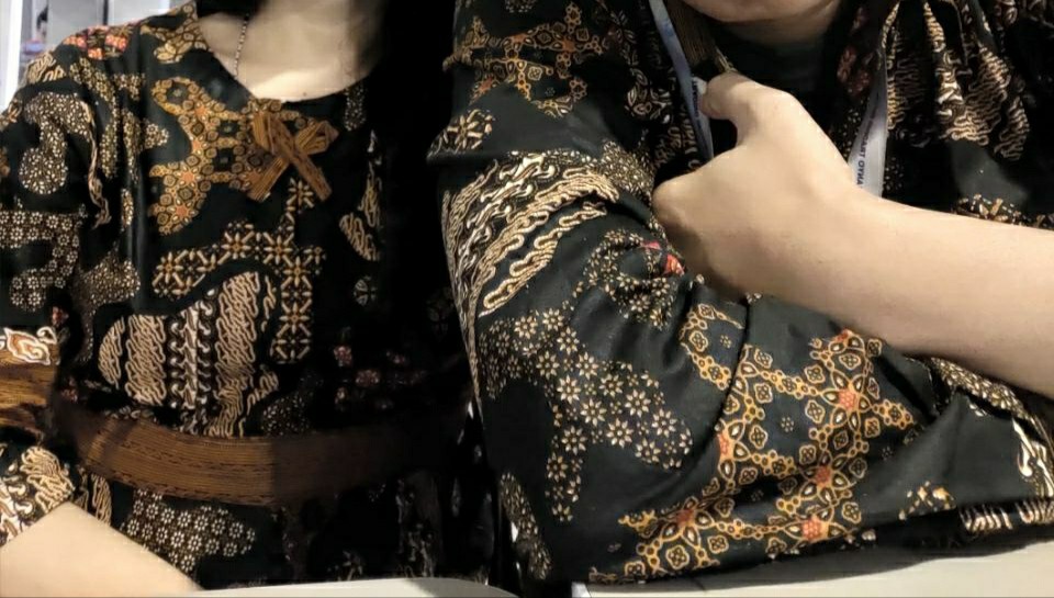 Maura Couple - Sania Ruffle Batik Couple Ori Ndoro Jowi Dnt Garansi Termurah Shopee - Shopashop Solo