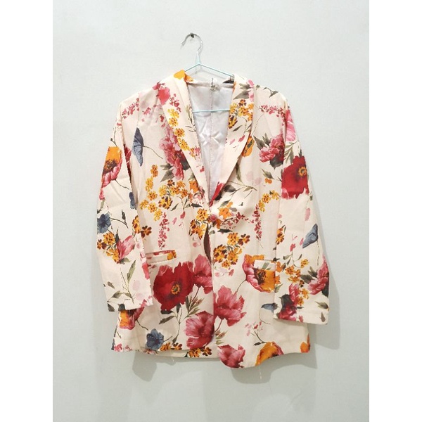 Preloved Blazer Bunga Flower Like Zara