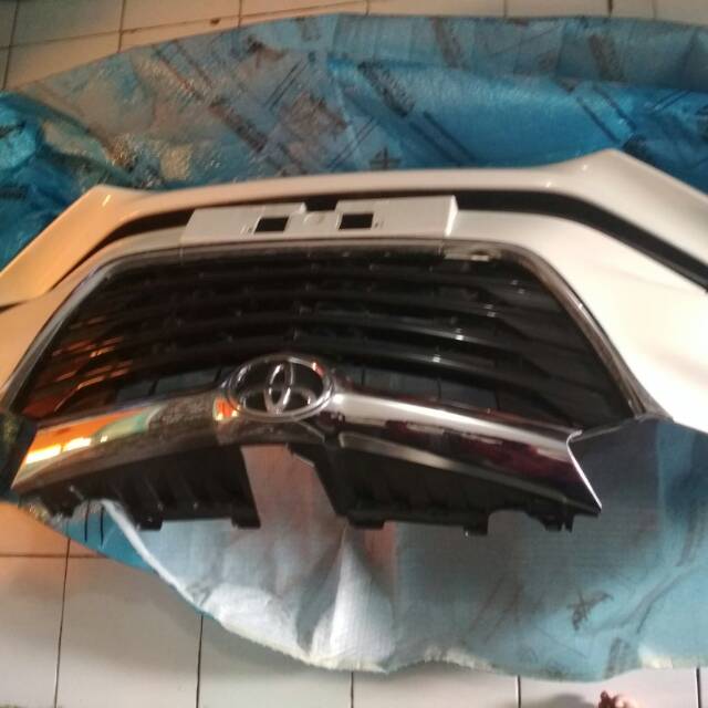 Bemper mobil avanza G new