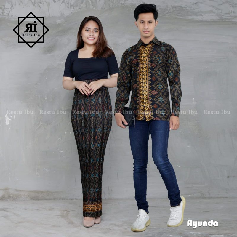 BATIK COUPLE / BAJU BATIK COUPLE / ROK BATIK COUPLE / BATIK SET / KEMEJA BATIK COUPLE / BATIK COUPLE LENGAN PANJANG / ROK PLISKET COUPLE / KEBAYA BATIK COUPLE / ROK PLISKET COUPLE KAMEJA BATIK / ROK PLISKET COUPLE LENGAN PANJANG / ROK BATIK PLISKET COUPLE