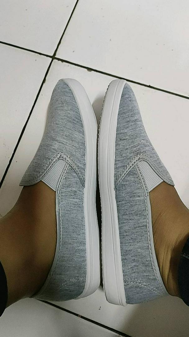 96 Fornice Abumuda Tanpa Tali / Sepatu Fornice Polos / Sepatu Import Murah-96