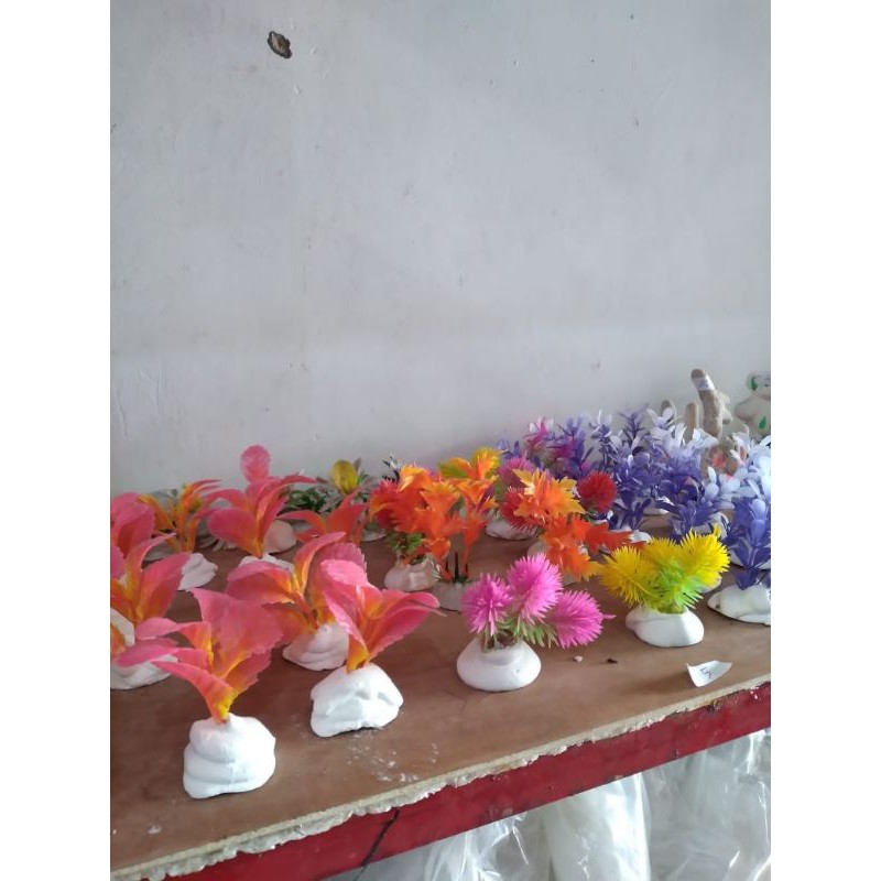 Bunga aquarium/ hiasan aquarium/ akseseoris ikan/ bunga plastik
