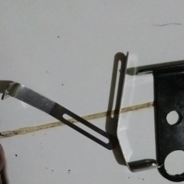 Klem Keranjang. Klem Rak Depan. Clamp Pannier Depan.