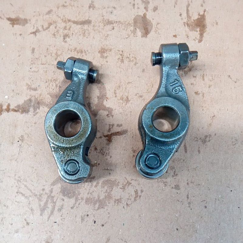 templar platuk klep beat esp Scoopy esp beat pop ORI copotan motor k44