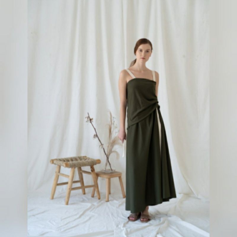 Sovi x Mmehuillet L'Absolu Dress in Olive Green Size XXL
