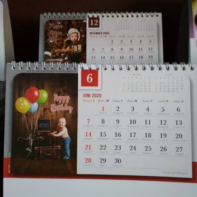 

Kalender Meja Motif Bayi tahun 2020