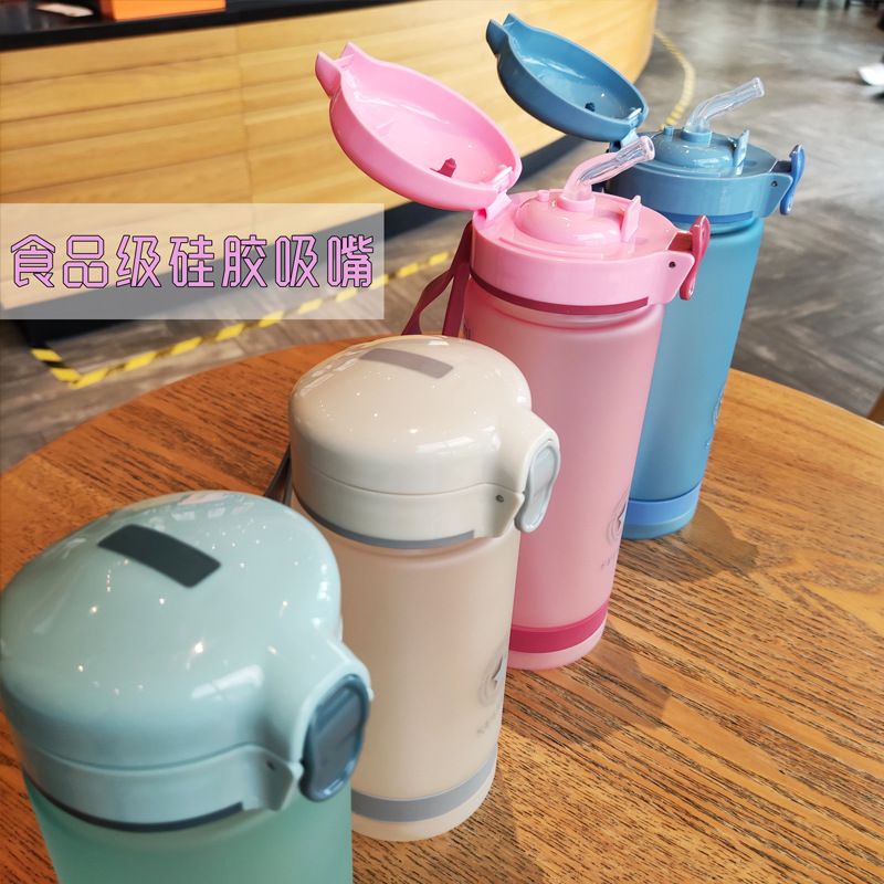 Botol Minum Ekslusif Tempat Minum Sedotan  BPA FREE 650ml 388