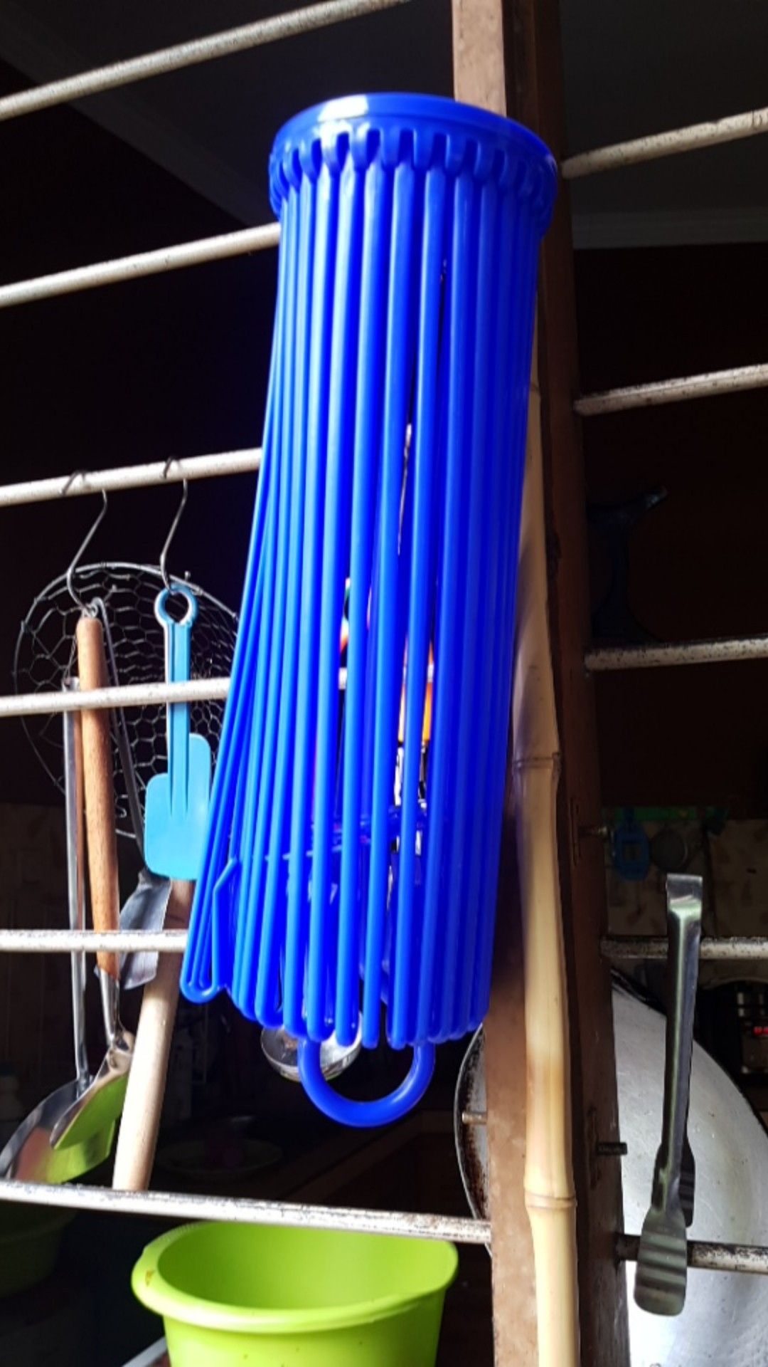 Jemuran Baju Bayi Bulat / Folding Lion Star.