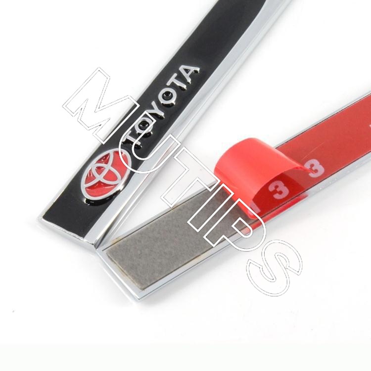 2pcs Stiker Metal 3D Motif Salib Untuk Fender Samping Mobil Toyota Avanza Rush Kijiang Innova Calya Razie Yaris Wish Corolla