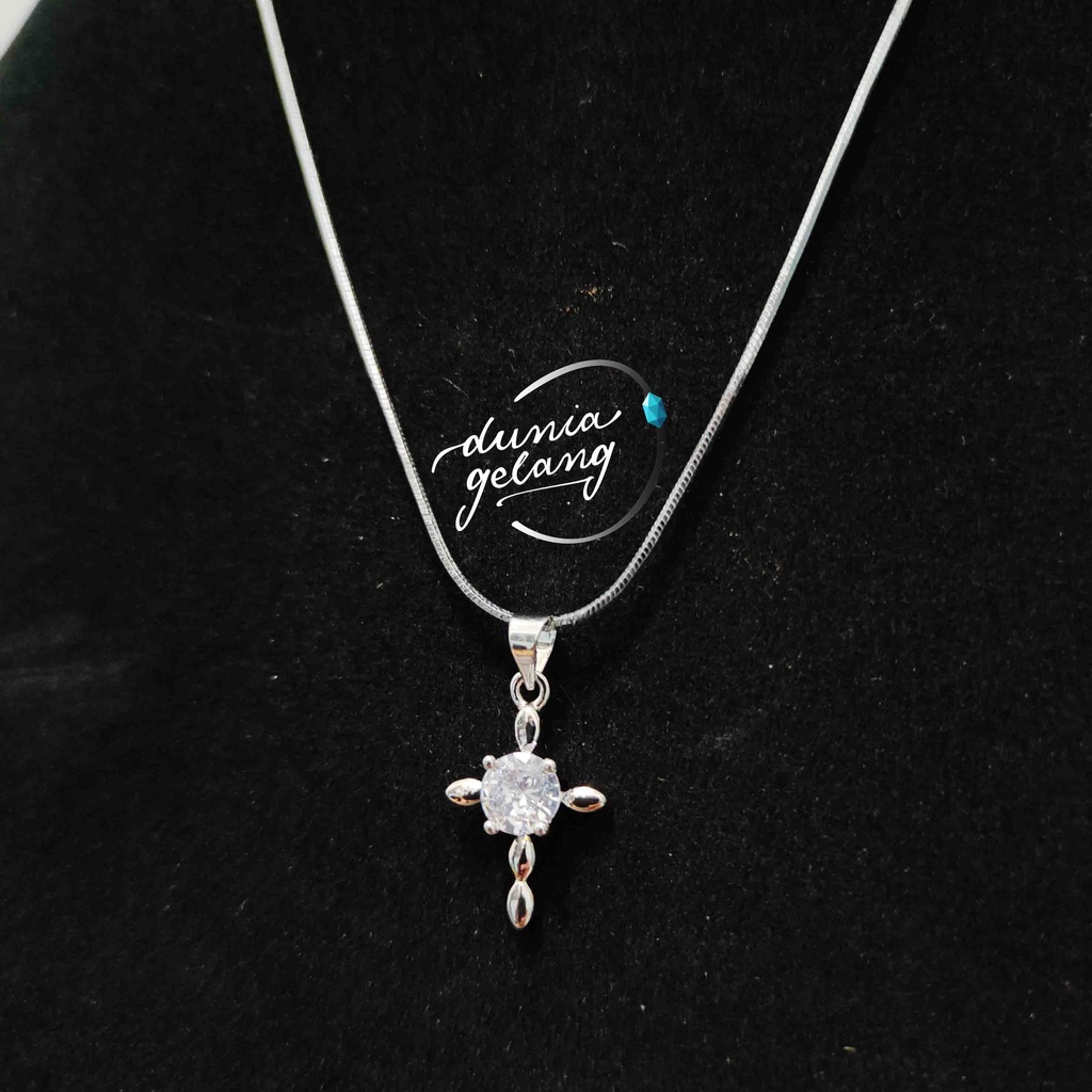 KALUNG TITANIUM SALIB BIJI DIAMOND PERMATA LIONTIN SILVER ANTI KARAT TIDAK LUNTUR TAHAN AIR / KALUNG WANITA PRIA / DUNIA GELANG