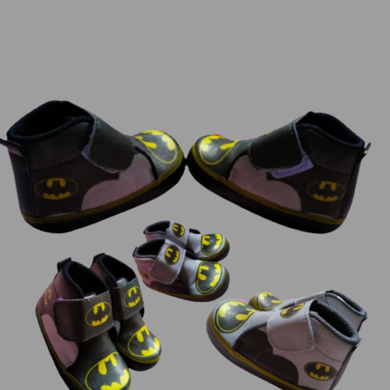 AMH BABY SHOES WARRIOR BATMAN 0-12BLN