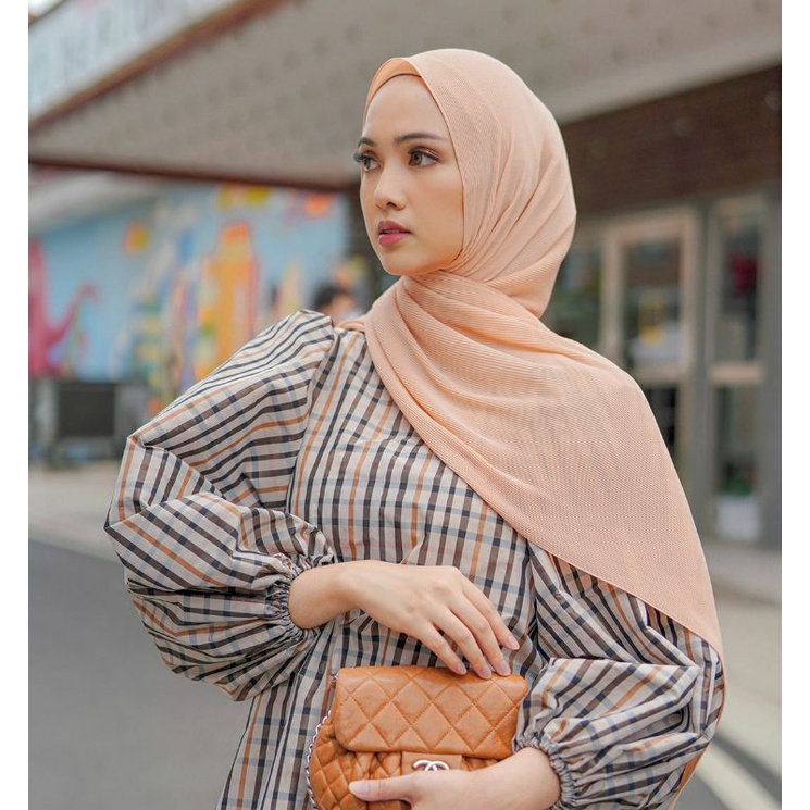 pleated shawl buttonscraves NEW