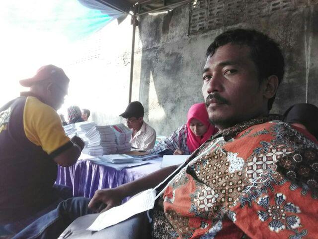 Kemeja Batik Pria (distro Batik)  Berkelas M L Xl