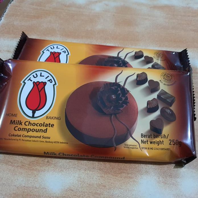 

Tulip Milk compoumd chocolate 250 gr / coklat susu milk masak decor