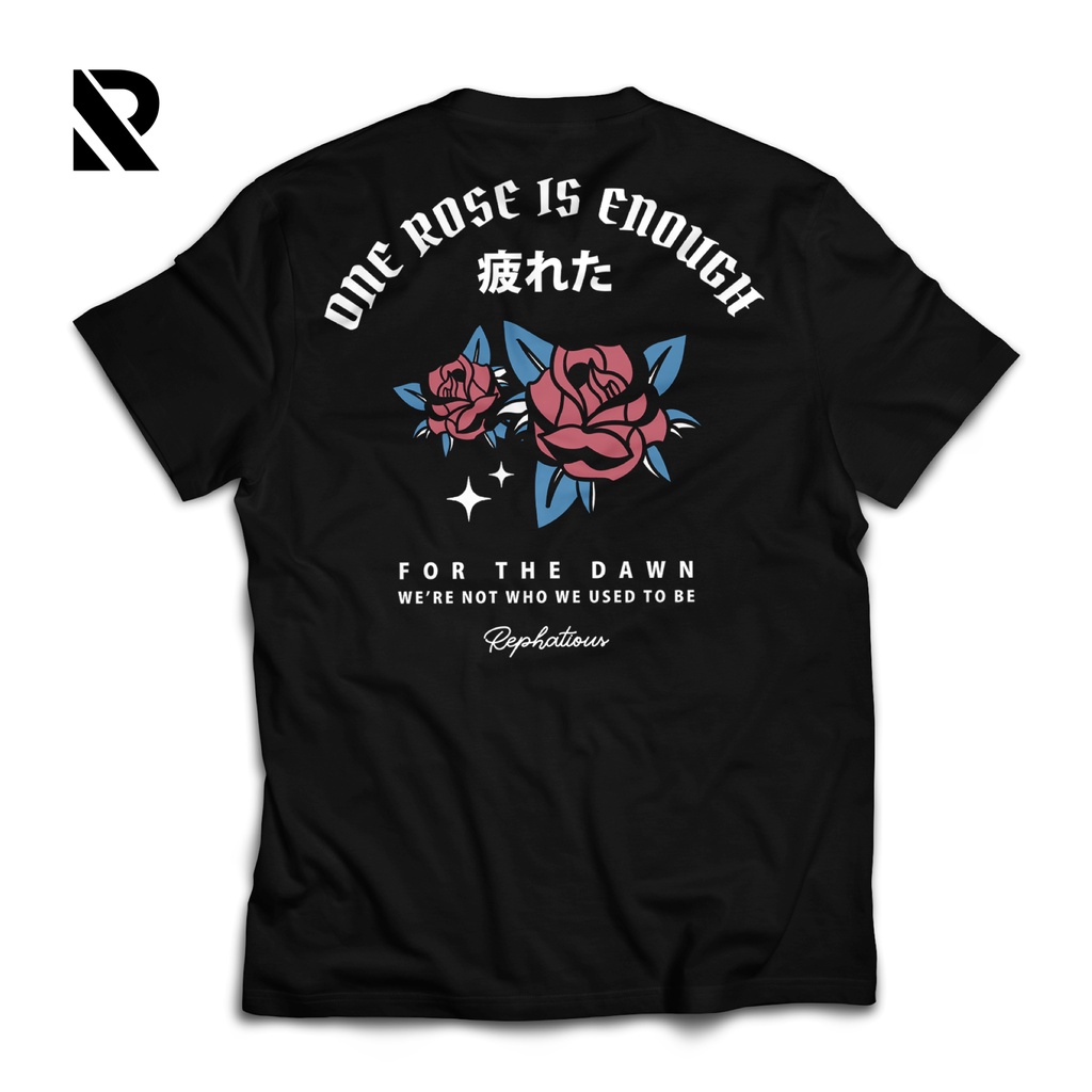 Kaos Rephatious Motif Bunga Mawar Hitam dengan Sablon Plastisol dan Bahan Cotton Combed 24s