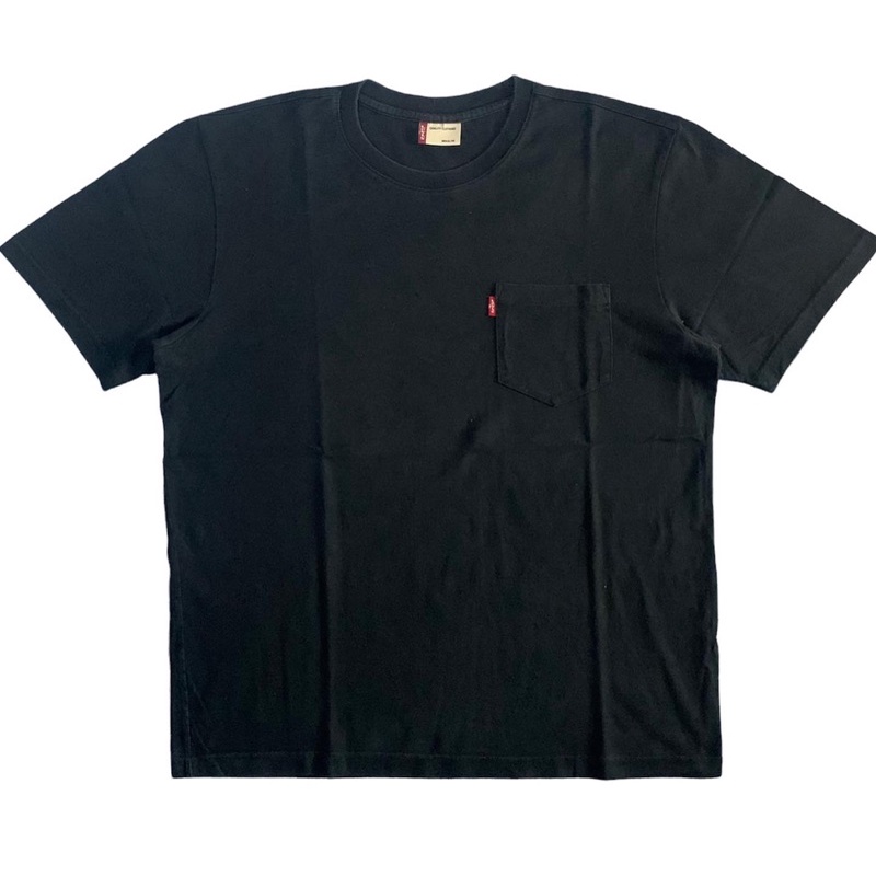 KAOS SECOND,LEVIS,PAKAIAN PRIA,PAKAIAN WANITA,HOODIE SECOND,JACKET SECOND,TOPI SECOND,KEMEJA SECOND,