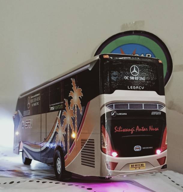 Miniatur bus bis SR2 SAN plus lampu