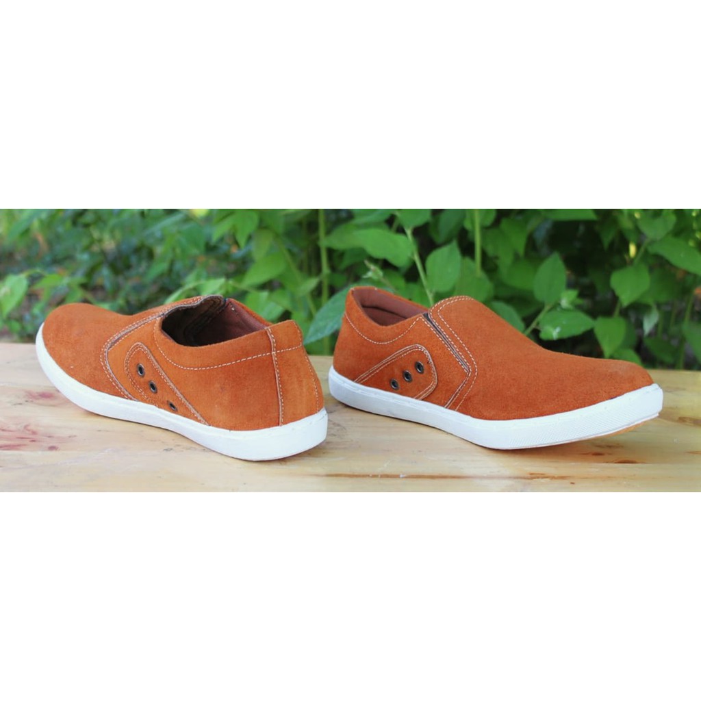 Sepatu Slip On Pria Kulit Asli Rasheda 015 Sp Kasual