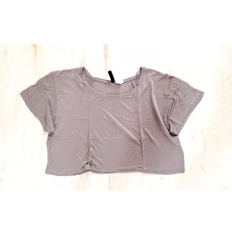 FOREVER21 Loose Crop Tshirt