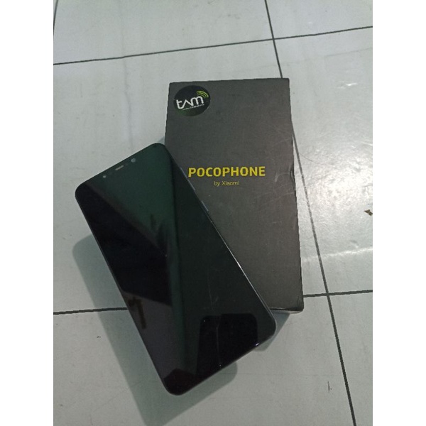 pocophoneF1Matot