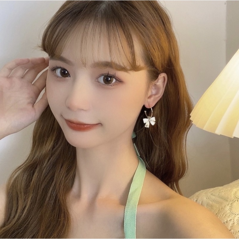 Anting Tusuk Silver S925 Bentuk C Hias Pita Putih Gaya Korea