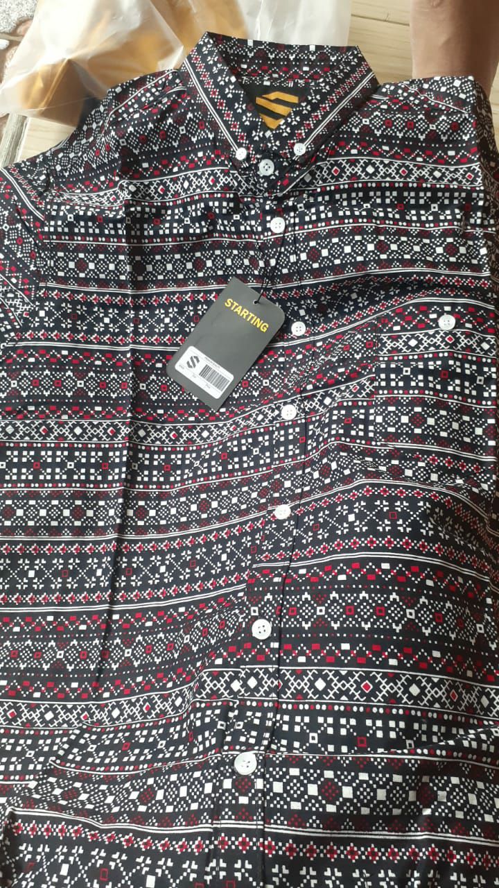 Kemeja Batik Abstrak Modern Pria Cowok Lengan Pendek Hitam Merah Putih Distro Termurah S344