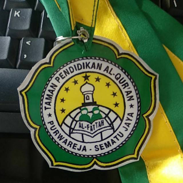 Gordon Akrilik Wisuda | Medali Wisuda