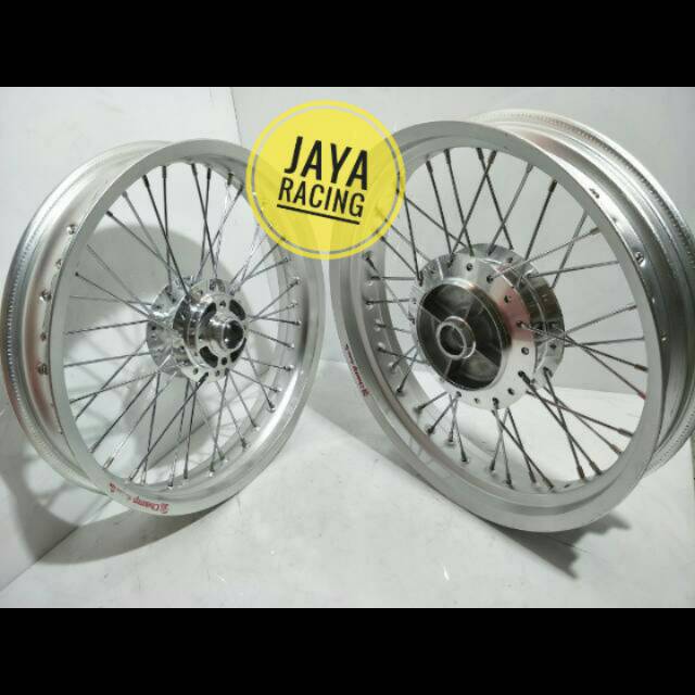 Sepaket Velg Ring 17 Rx King Tapak Lebar 250/215 paket komplit plus stell velg bisa request
