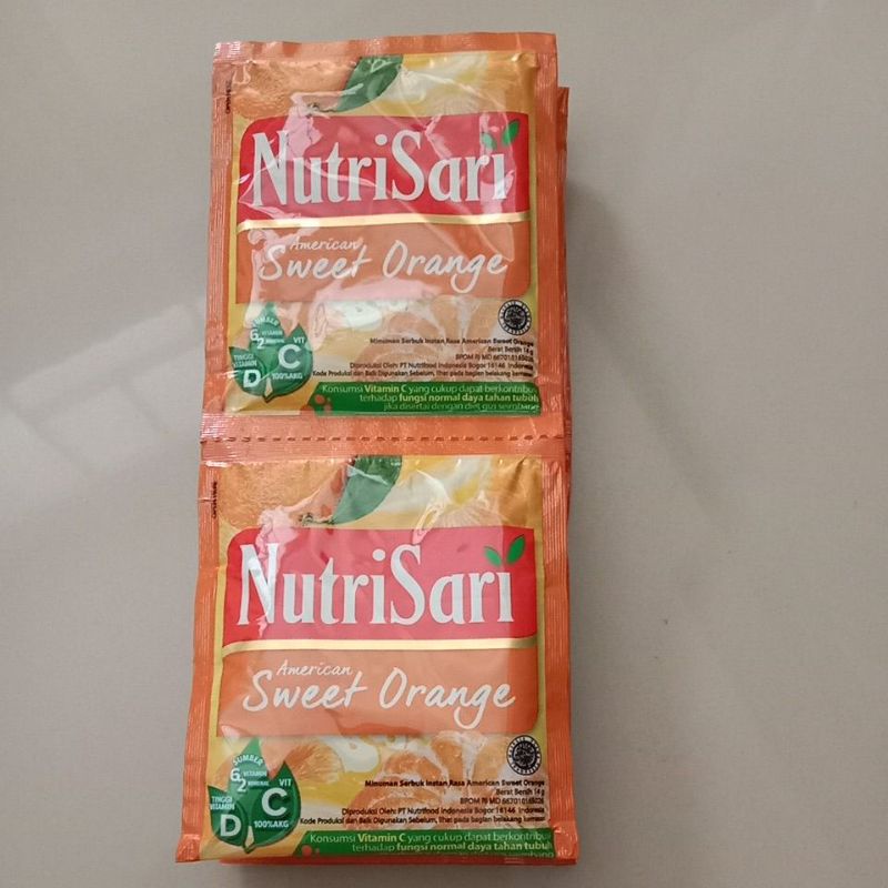 

Nutrisari American sweet orange 1 renceng isi 10