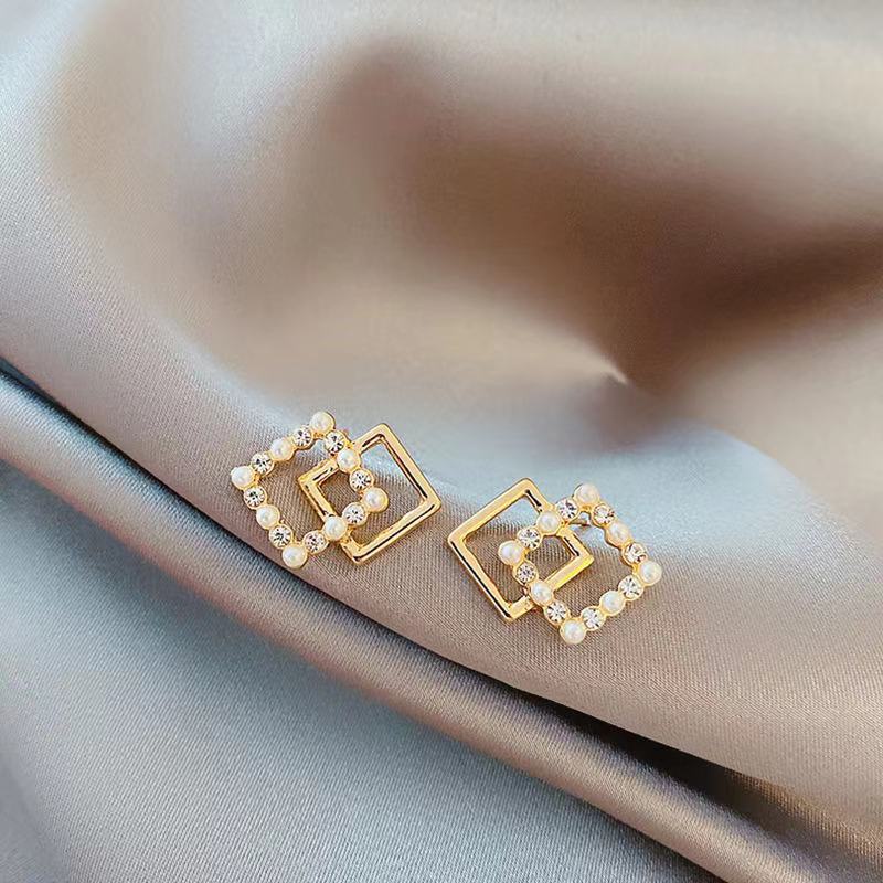 Square pearl stud anting-anting untuk wanita 2021 baru trendi geometris kecil dan sederhana indah mi